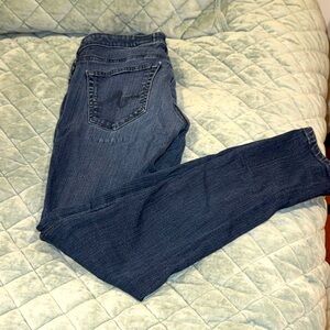 Women's AG skinny legging Jean size 27